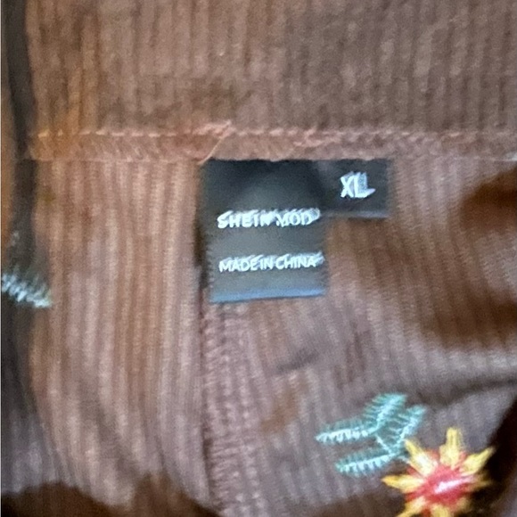 SHEIN MOD Floral Embroidered Corduroy Overall Romper SZ XL - Picture 15 of 15